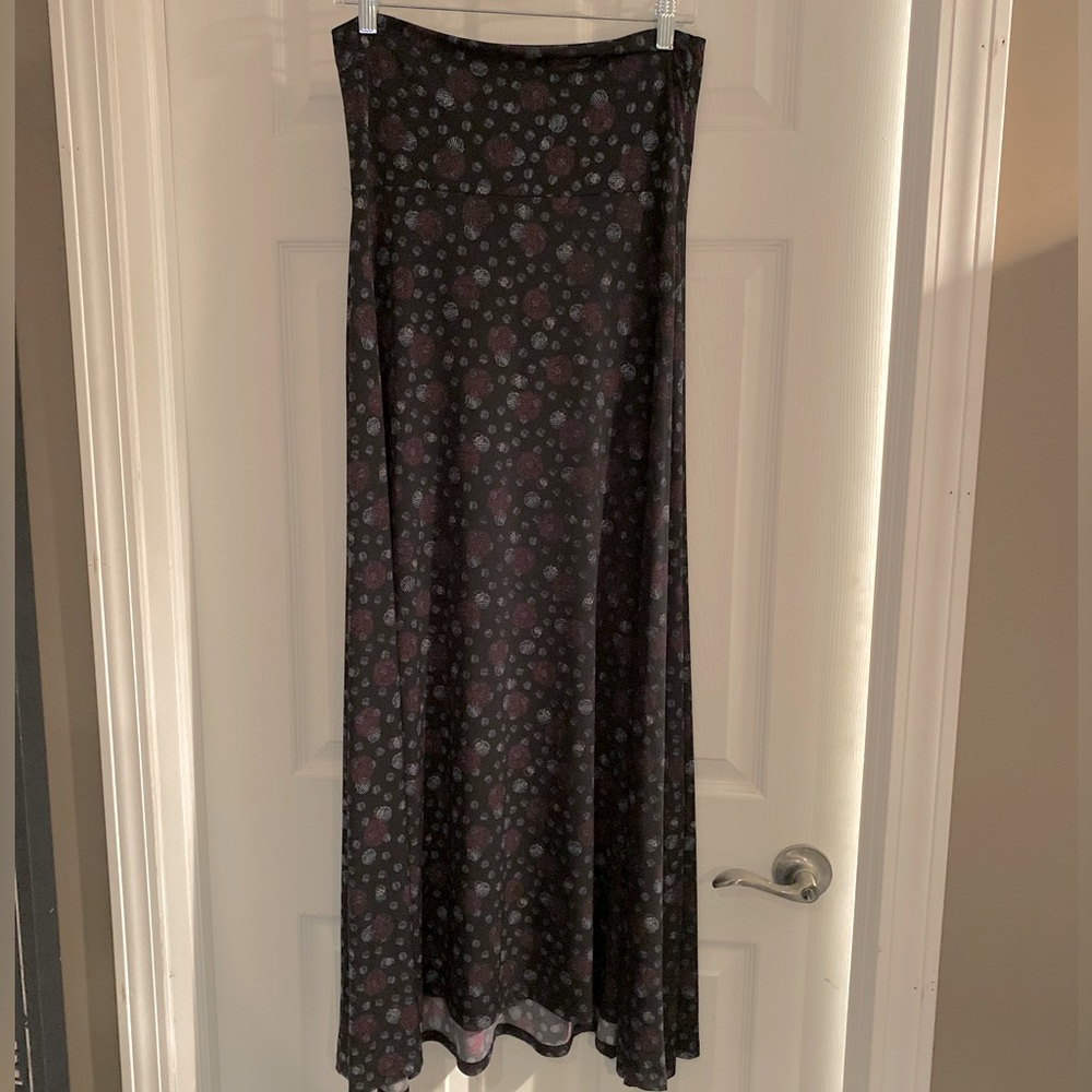 Women’s LuLaRoe Maxi Skirt Size Small